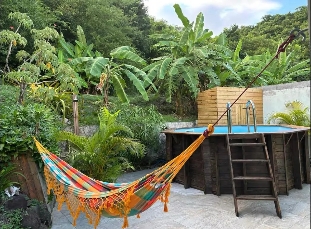 Gwada-Zen-Breizh 3 Hebergements Au Choix 1 Avec Piscine Privee, 1 Avec Jacuzzi Prive, 1 Simple Sans Piscine Ni Jacuzzi Деше Дом отдыха
